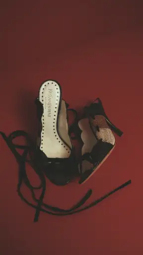 Yves Saint Laurent Exotic Leather Strappy Heels EU 36