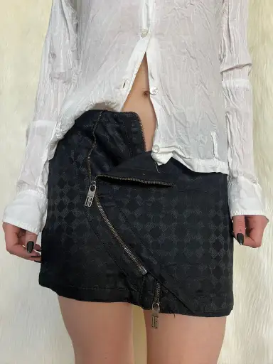 DIRK BIKKEMBERGS FW2004 ZIPPER SKIRT