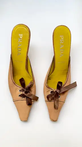 Prada vintage beige leather mules with velvet bows 37.5 IT