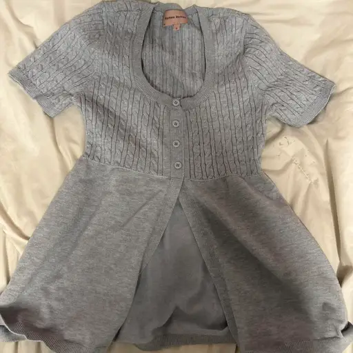 Romeo Romeo gray cable knit baby doll sweater size S #cableknit #sweaterdress