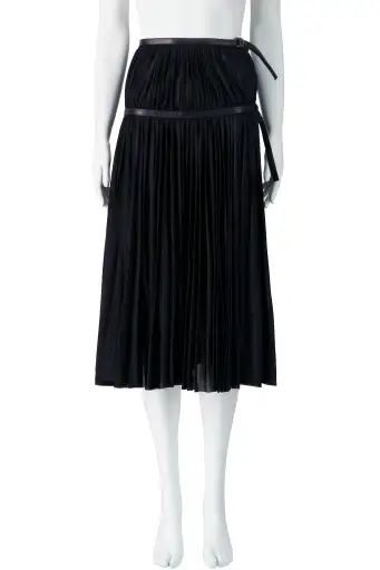 FW02 DOUBLE BONDAGE BELT PLEATED SKIRT