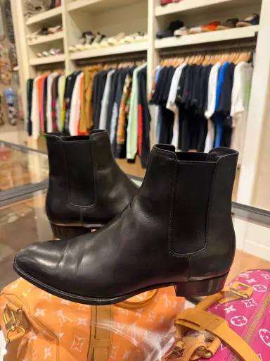 Saint Laurent Wyatt Chelsea Leather Boot