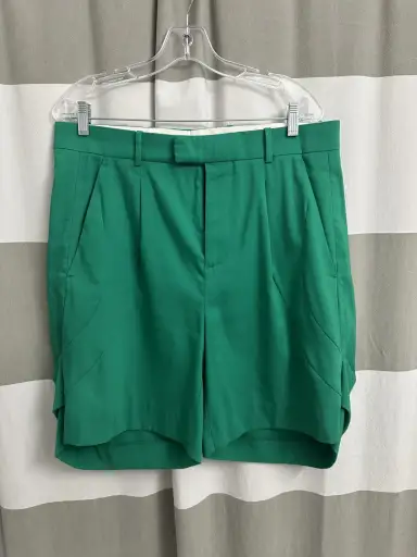 Green namacheko short