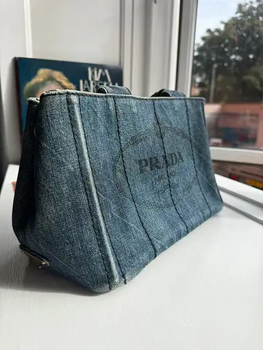 Prada denim håndtaske