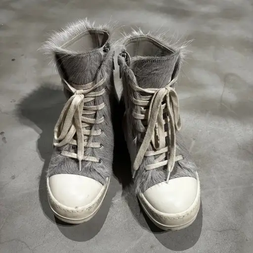 RICK OWENS, Strobe High Fur Sneaker In Pearl/Milk