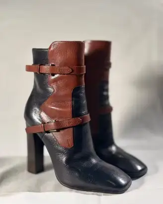Stivaletto Prada