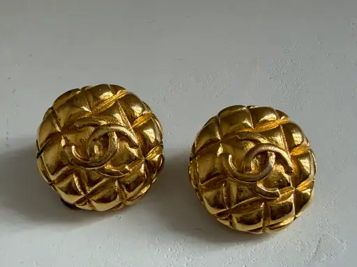 Chanel 90s Vintage Round Earrings