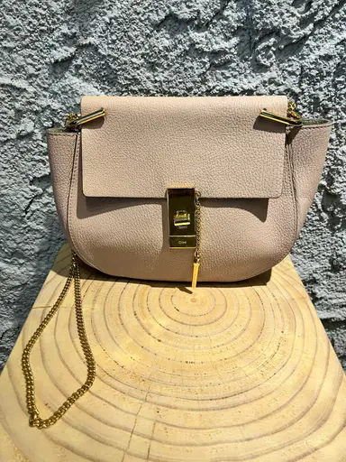 Chloe