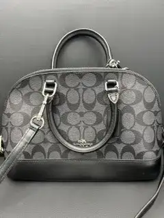 COACH シグネチャー 2WAY ショルダーバッグ　①
