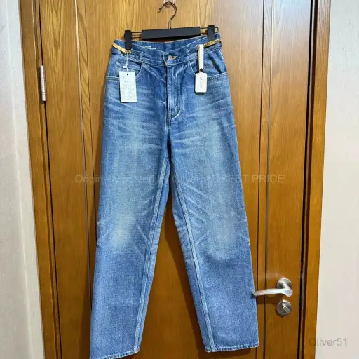 Celine Popular Nameplate Chain Jeans Size 26 BFAJNOP519
