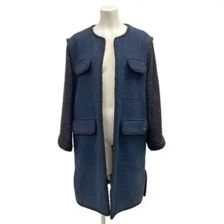 CHANEL(シャネル) コート サイズ34 S レディース美品  P44823 ダークネイビー×黒×パープル ツイード/2012年 コットン シャネル(CHANEL)のレディースのジャケット/アウター(その他)の商品詳細ページへのリンク