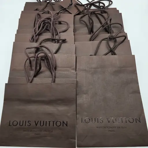 Louis Vuitton Tüten